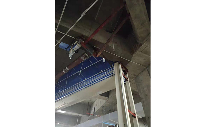 普通雙軌卷簾門(mén)3.jpg 普通雙軌卷簾門(mén)3.jpg